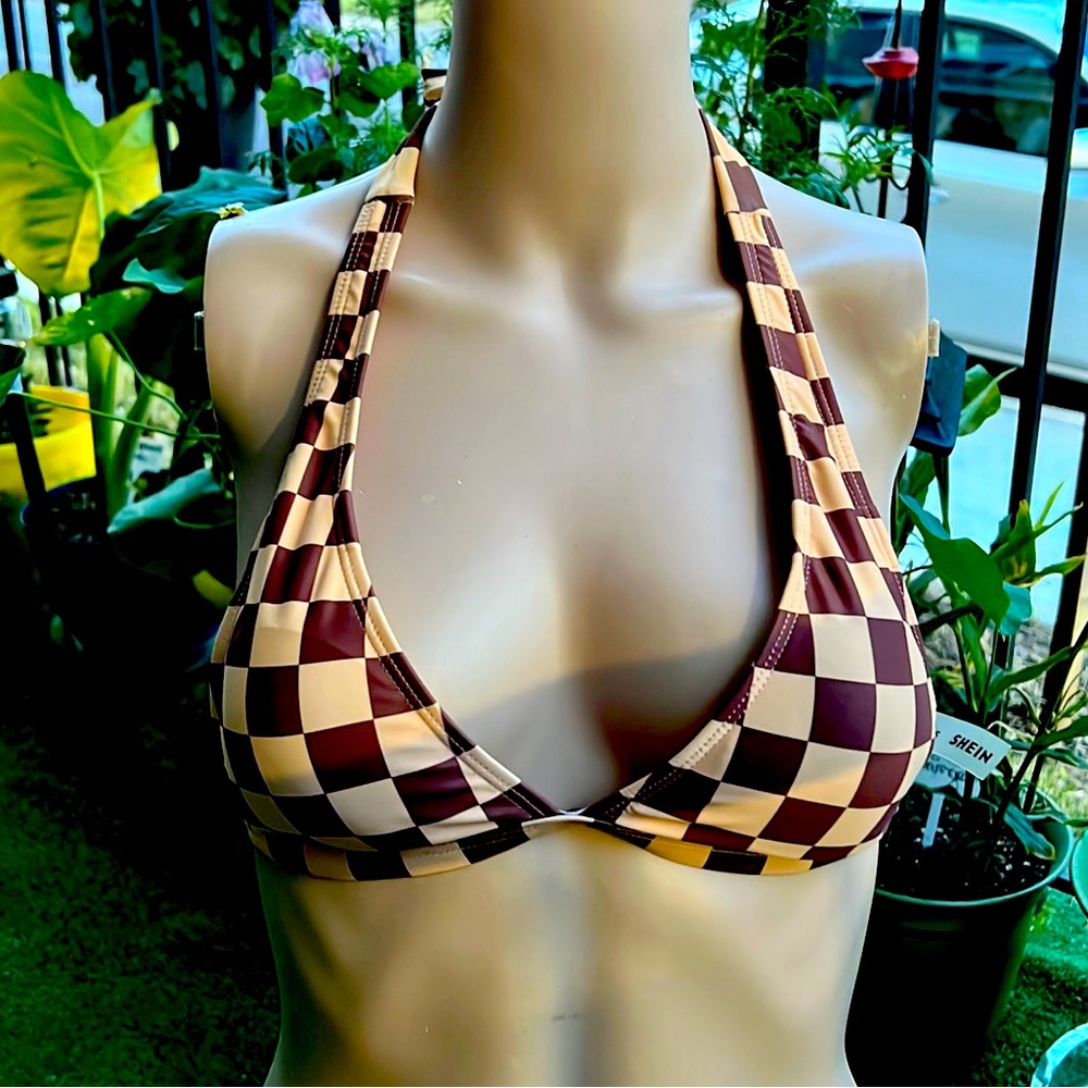 Bikini top